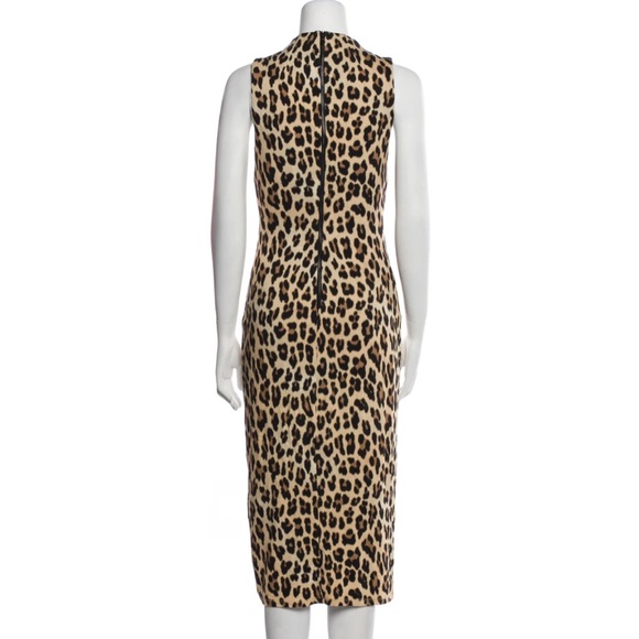 Alice + Olivia DELORA SLEEVELESS LEOPARD MOCK-NECK DRESS IN TEXTURED LEOPARD - Picture 3 of 12